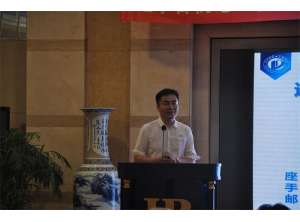 耿云欢   秘书长做工作报告